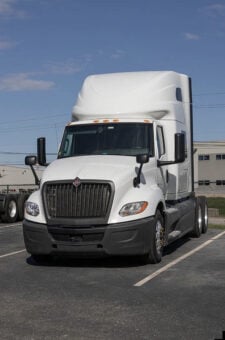 Straight truck insurance